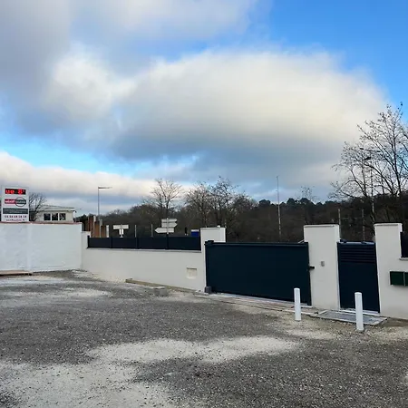 Moderne Et Spacieux Avec Terrasse Privee 2 *