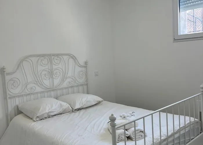 Moderne Et Spacieux Avec Terrasse Privee 2 Апартаменты Carbon-Blanc