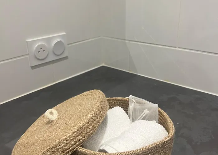 Moderne Et Spacieux Avec Terrasse Privee 2 Апартаменты *